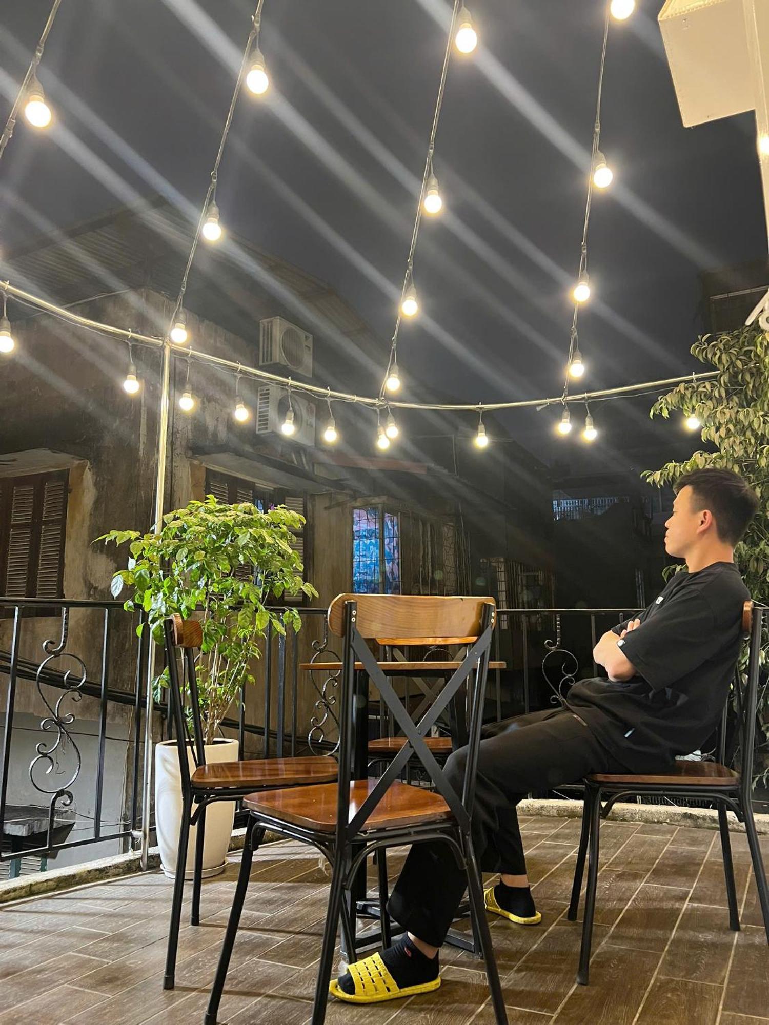 Apartment Home4you - Ho 1 Ngu Tai Ba Dinh Voi Ban Cong Cuc Chill