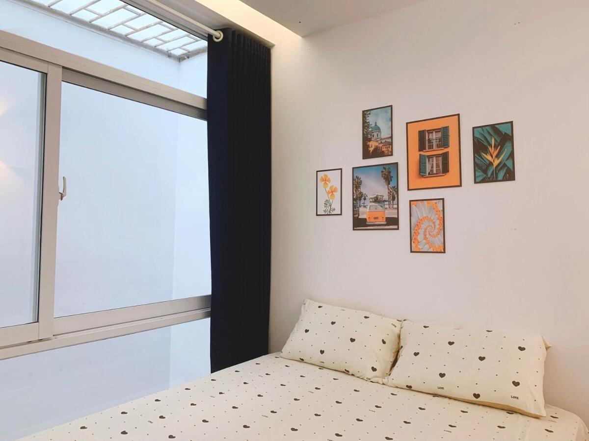 Entire House With 4 Rooms-1km To West Apartment