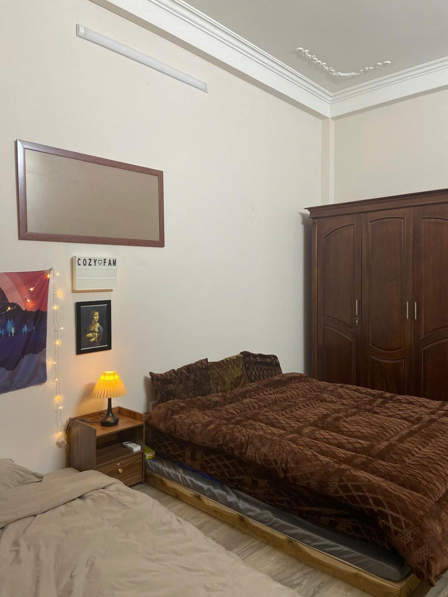 Homestay Cozy Fam - 100 Ngo 318 De La Thanh Hanoi