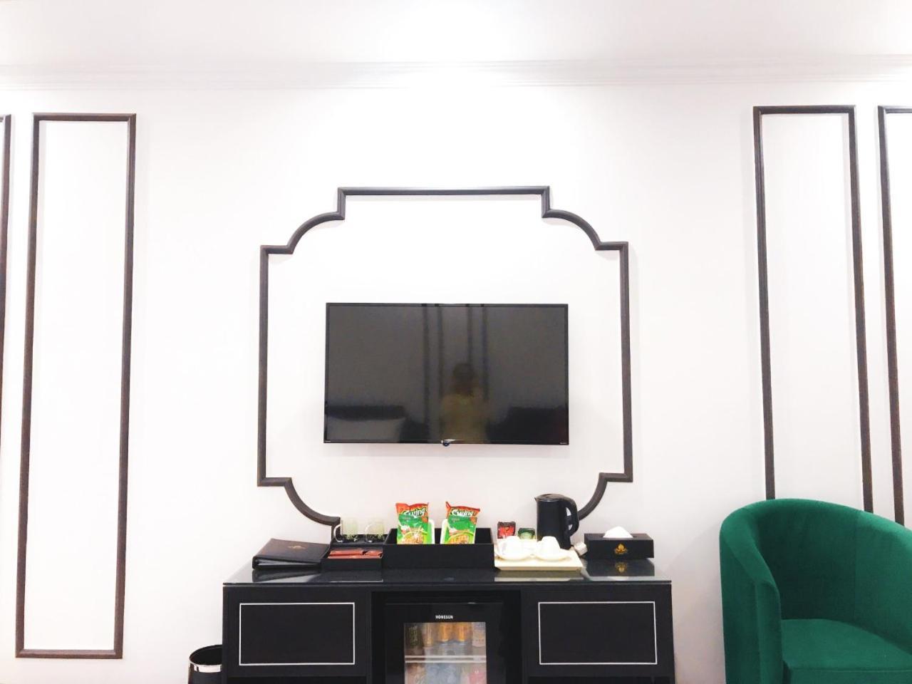 Rosy * Hà Nội