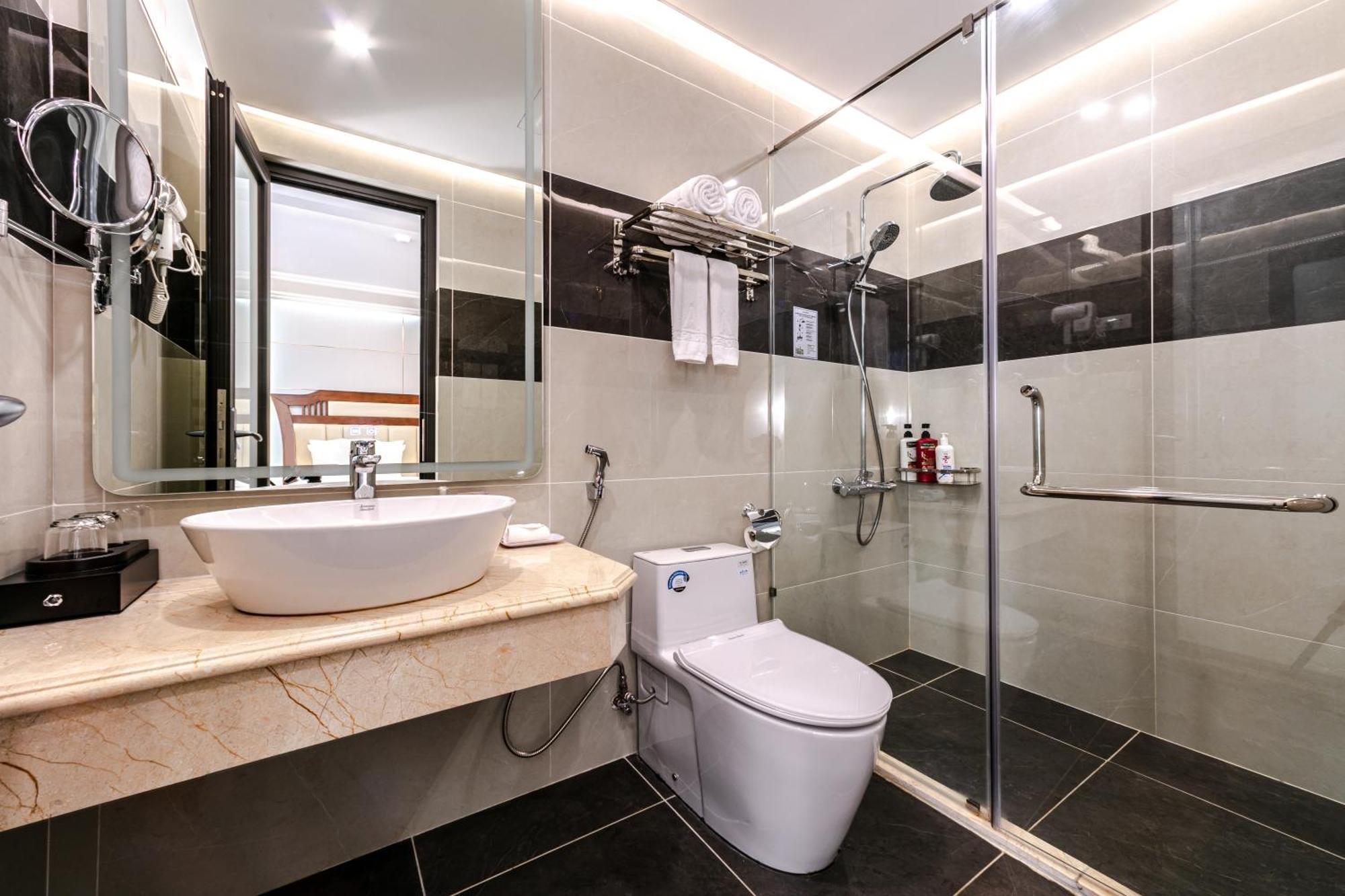 A25 - 16 Mieu Dam Hotel Hanoi