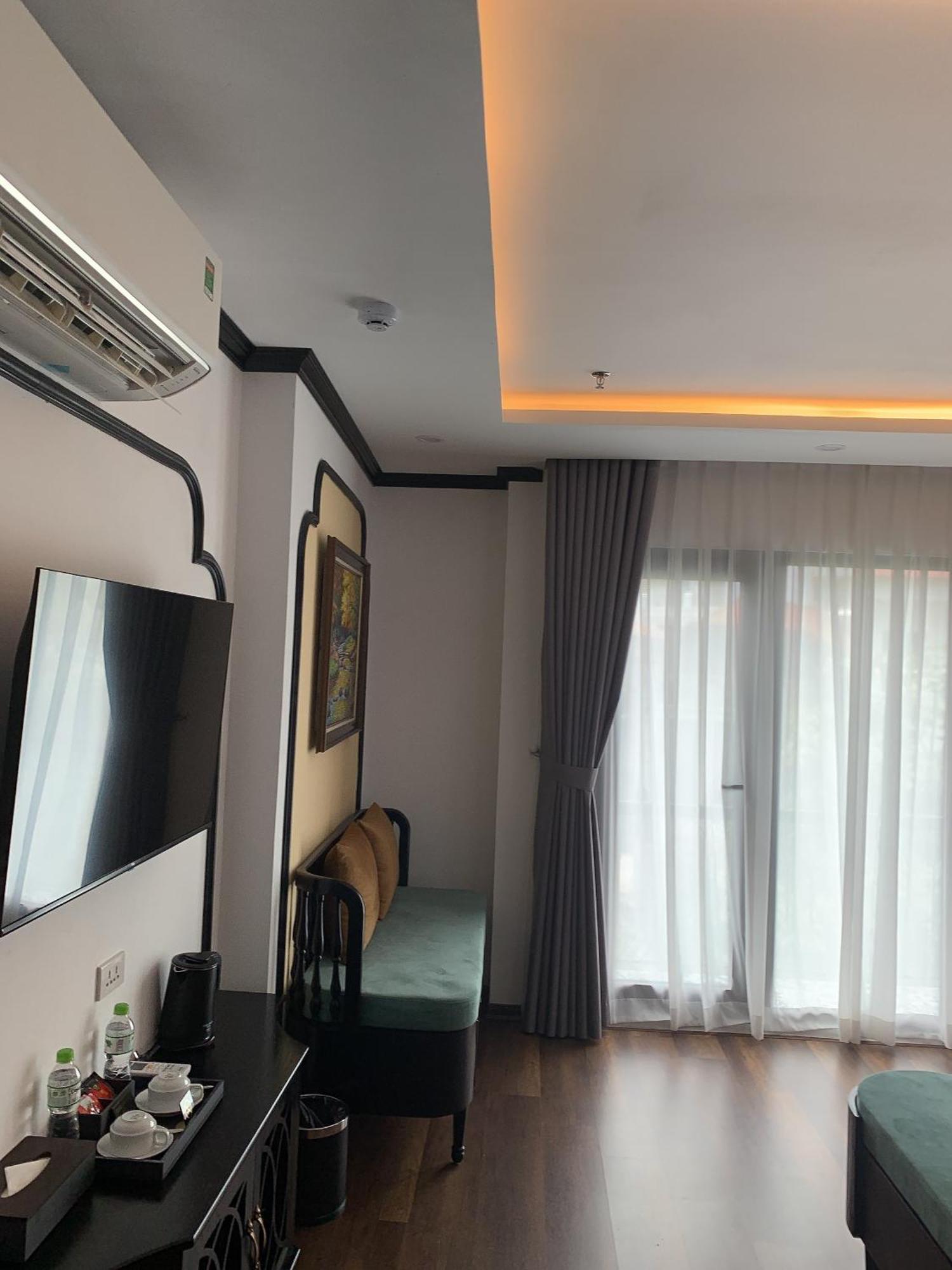 Hotel Aquarius Premium 4*