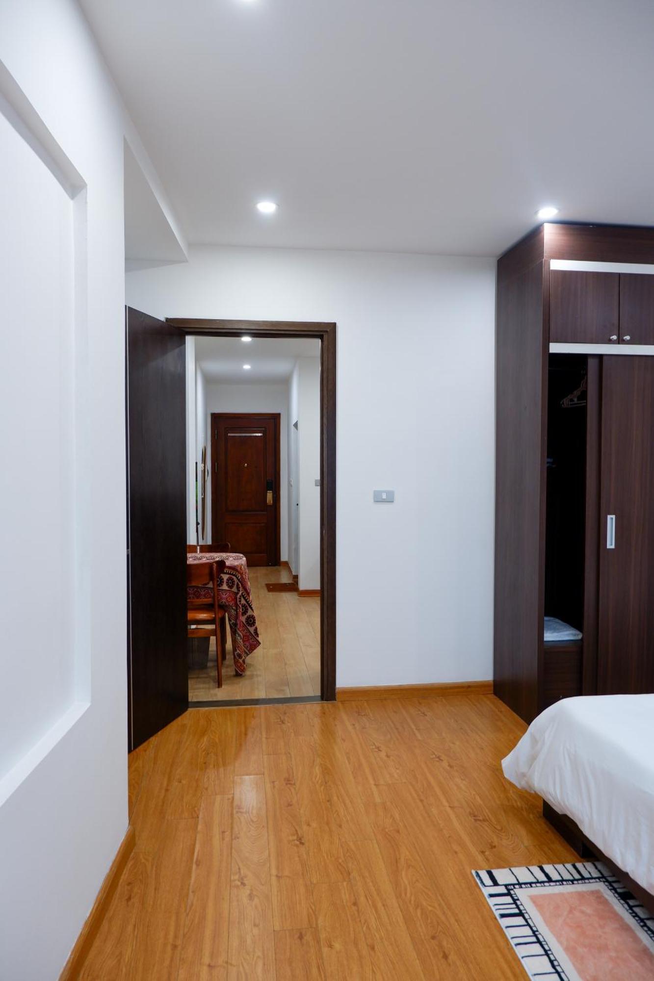 Tago Hotel 3*