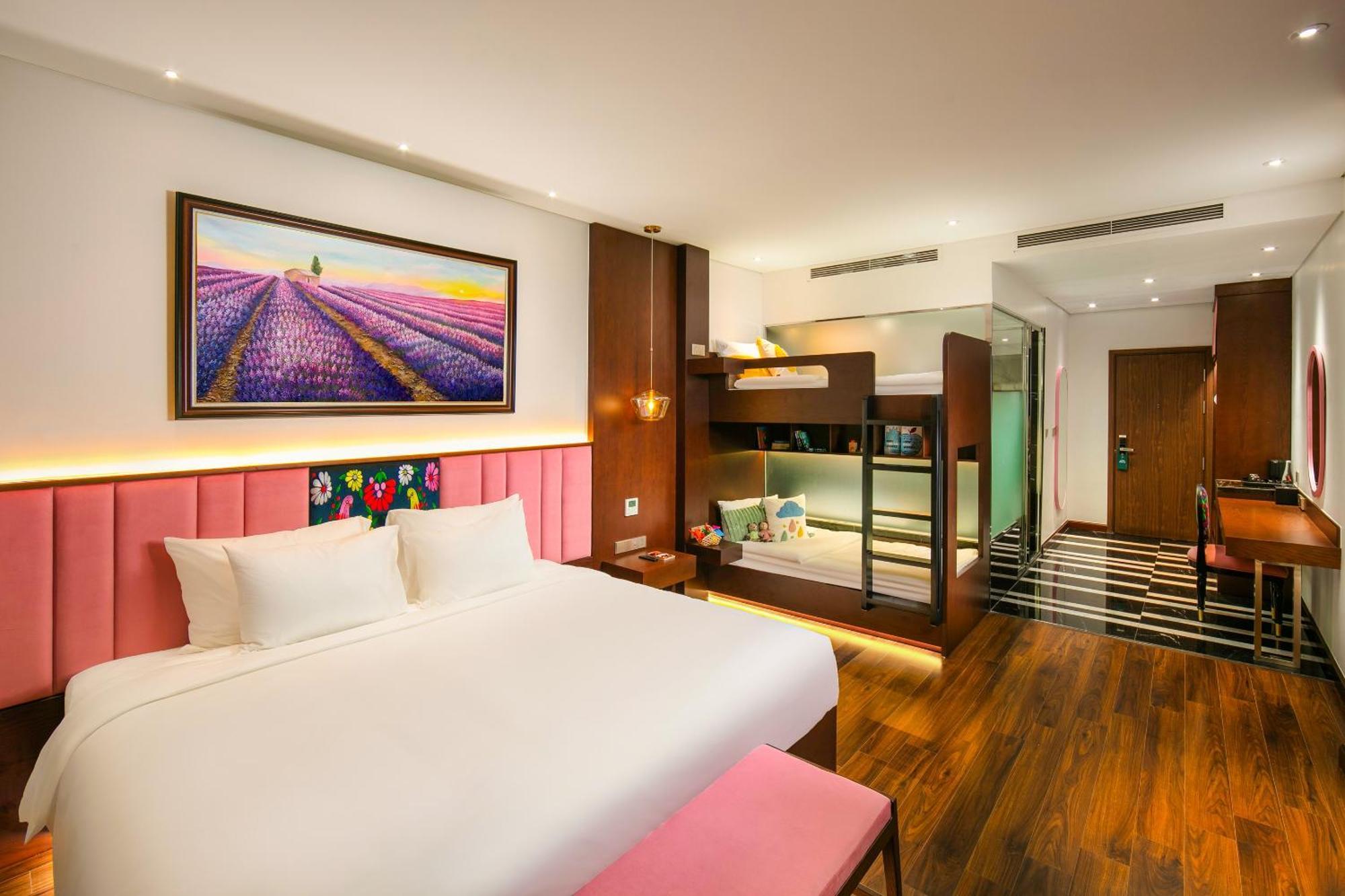 Hotel Aurora Hanoi