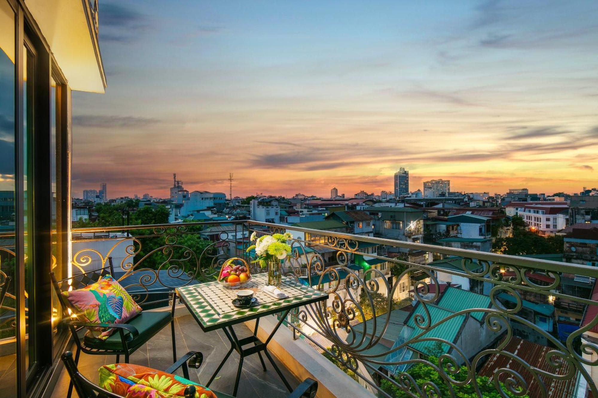 Hotel Aurora Hanoi