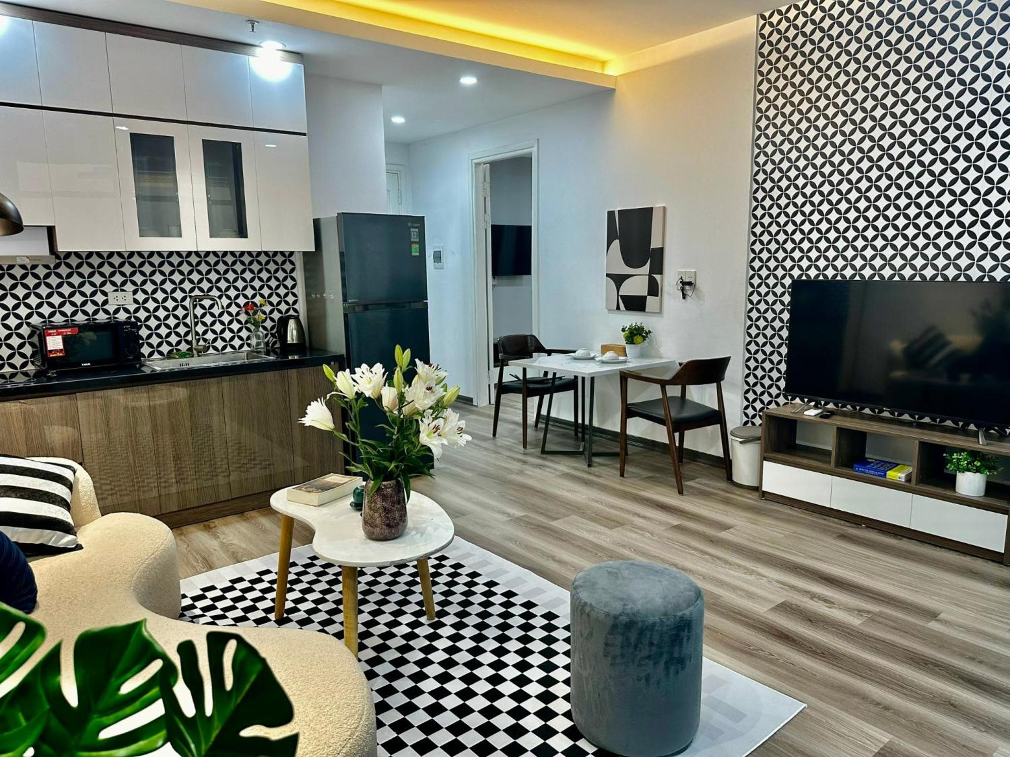 Hotel Paradise To Ngoc
