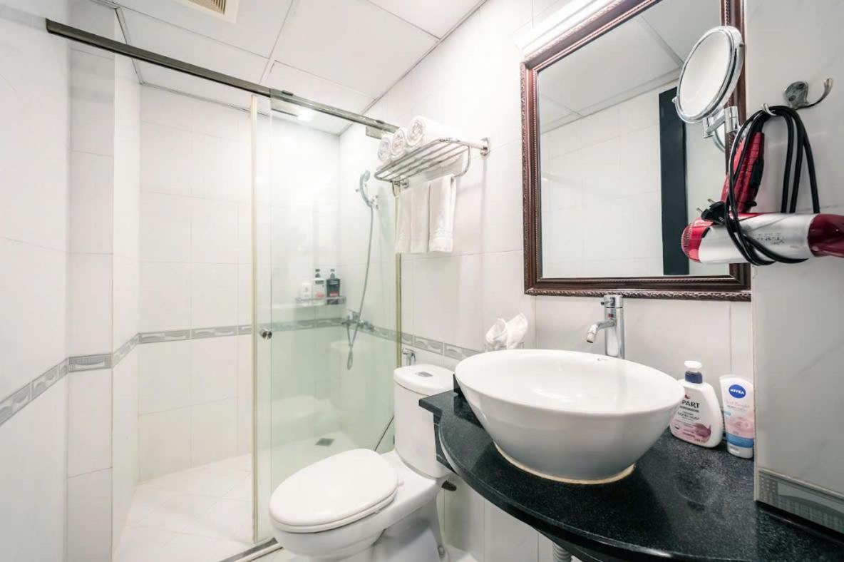 A25 - 28 Trần Quý Cáp 2* Hà Nội