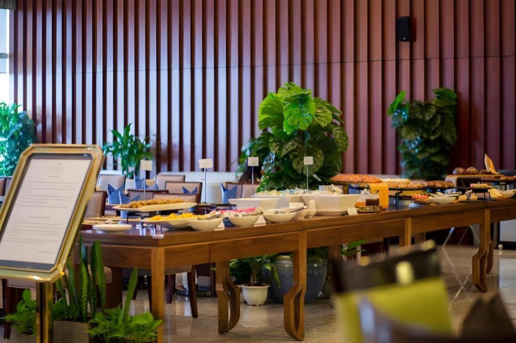 Hotel Calidas Landmark72 Royal Hanoi