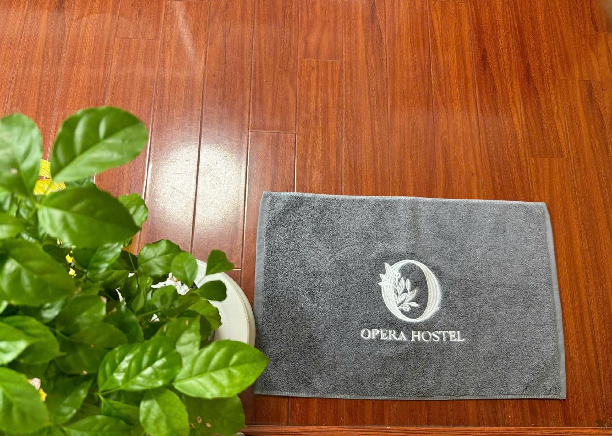 Opera Katil Hanoi
