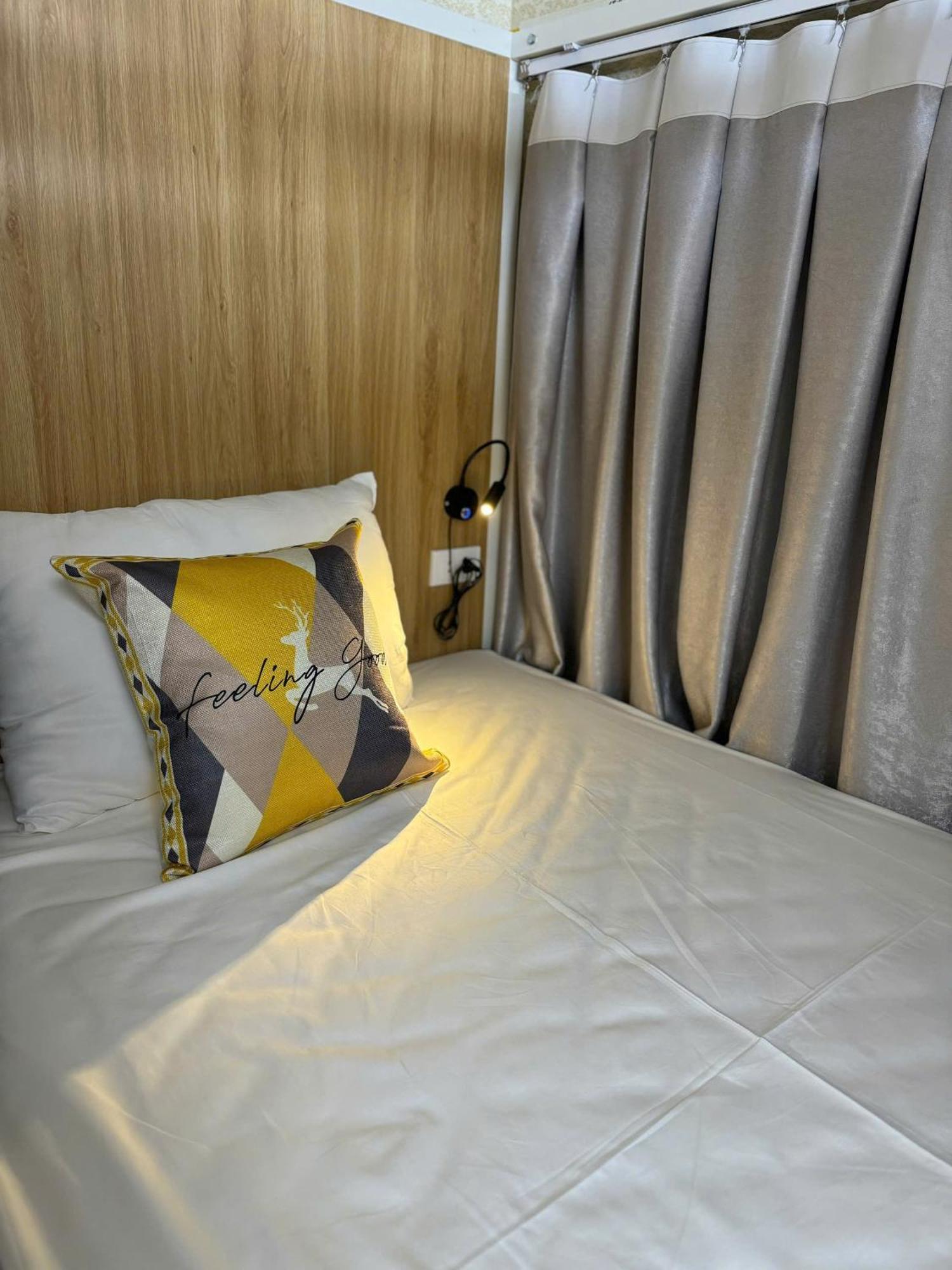 Opera Bed & Breakfast Hanoi