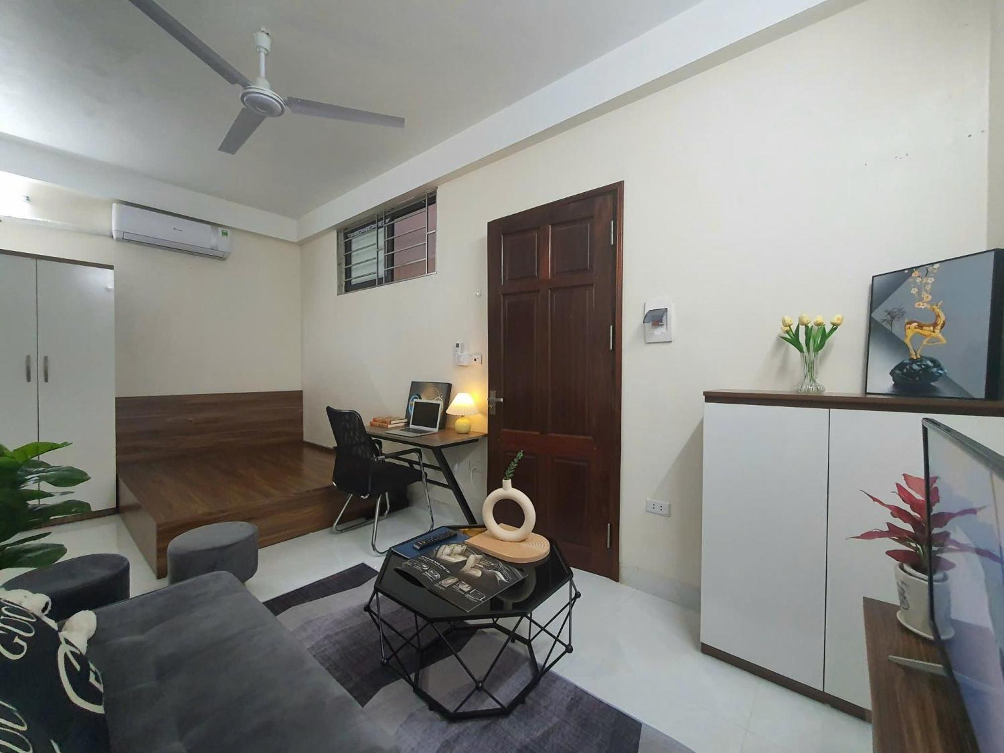 The Little'n Apartment