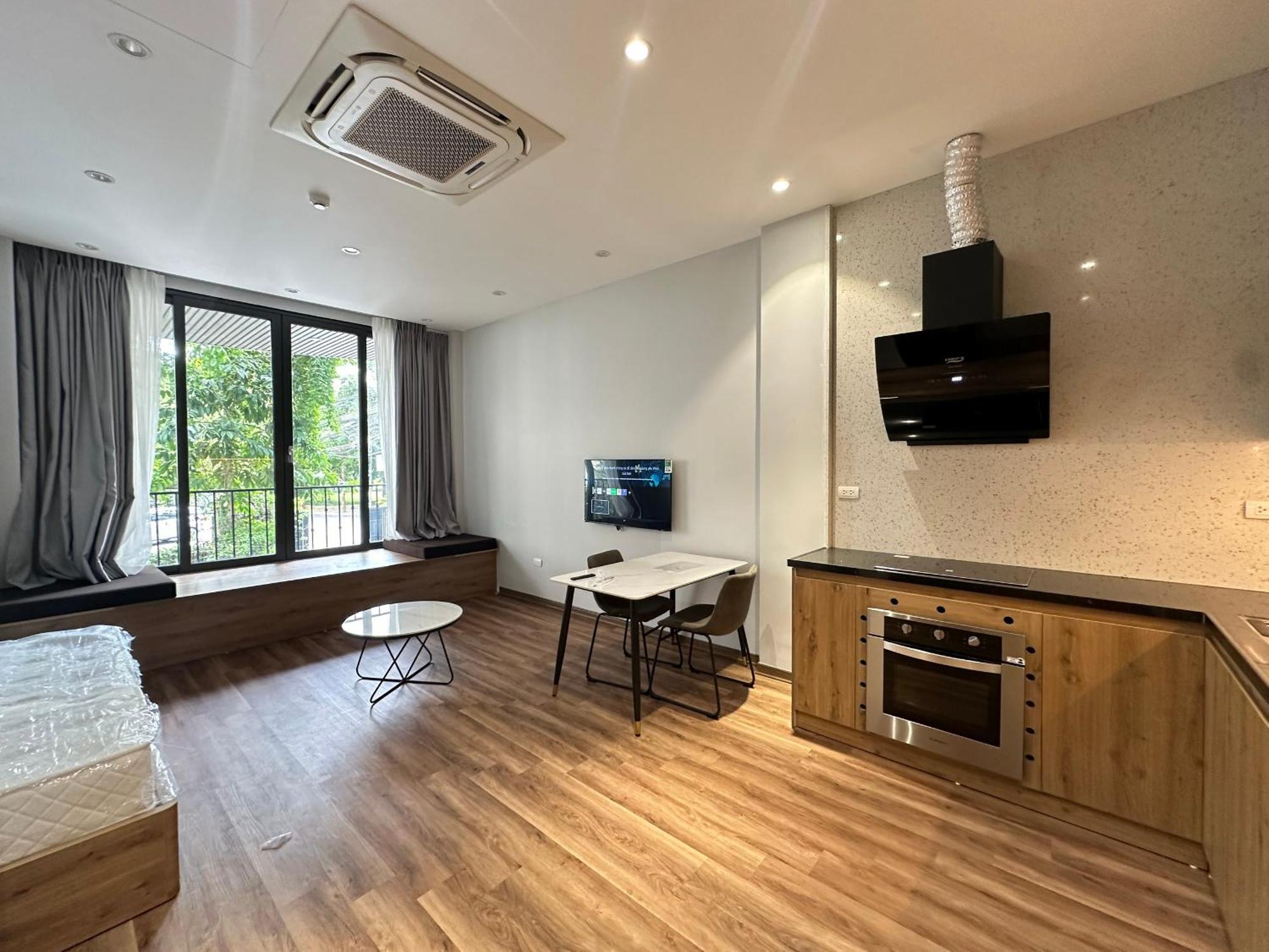 Luxe Paradise To Ngoc Apartment *