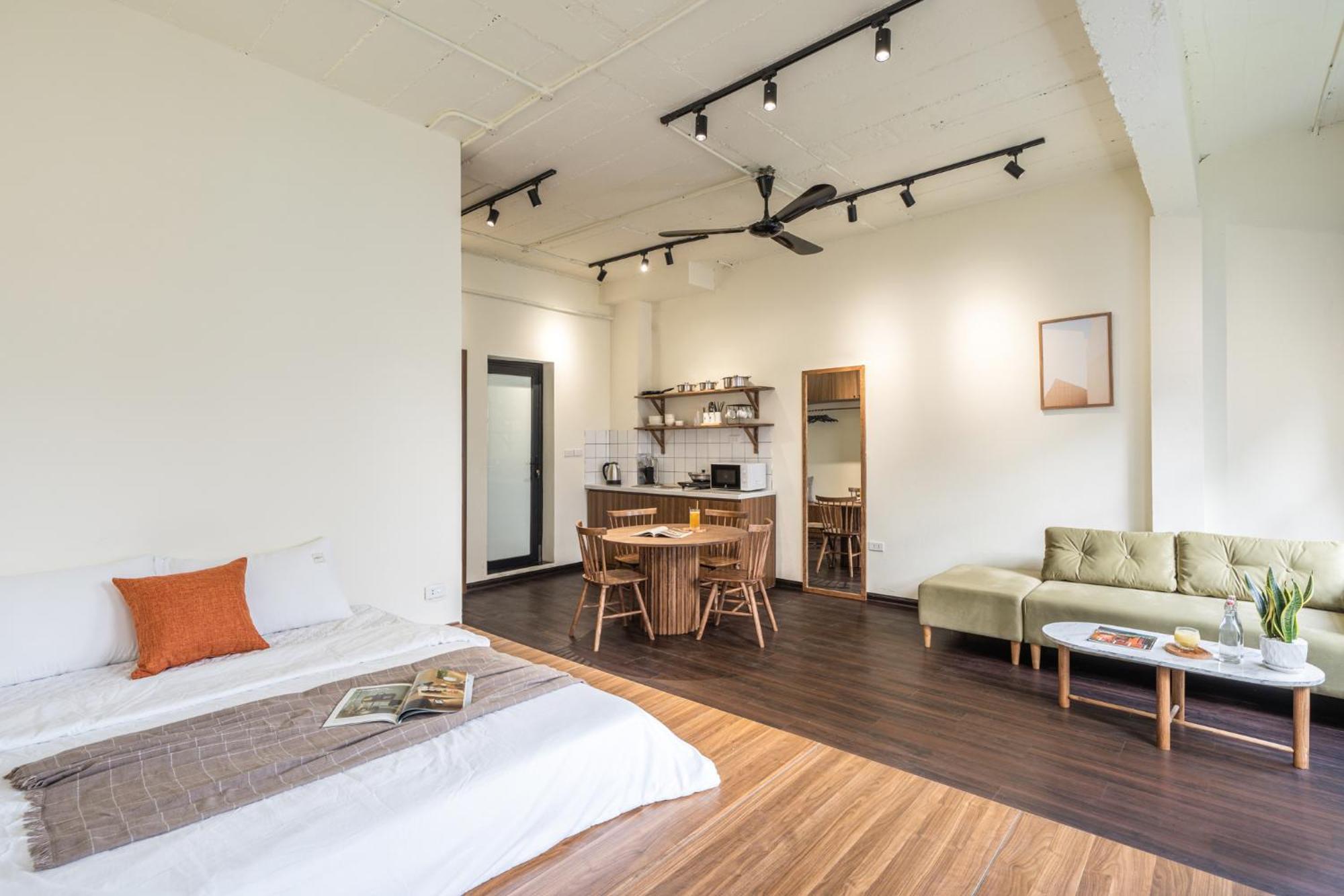 Apartment Location - Garden In - Egg Coffee Class