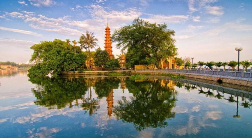 Tu Linh Palace 3* Hanoi
