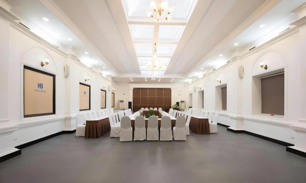 Hoa Binh Hotel 3*