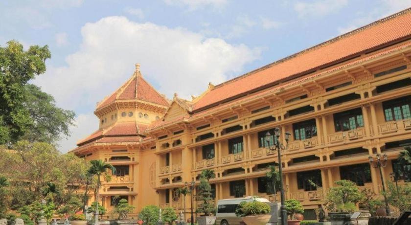 Hacinco Hotel