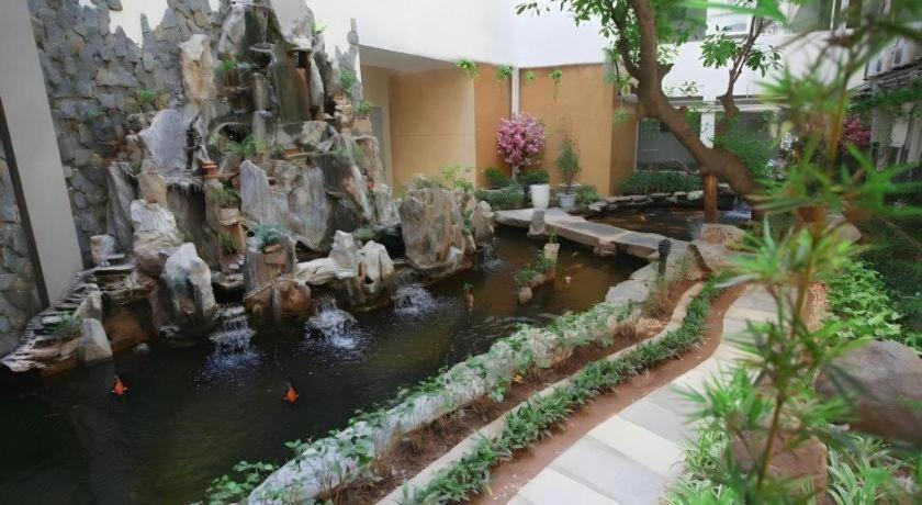 Hacinco Hotel 3*