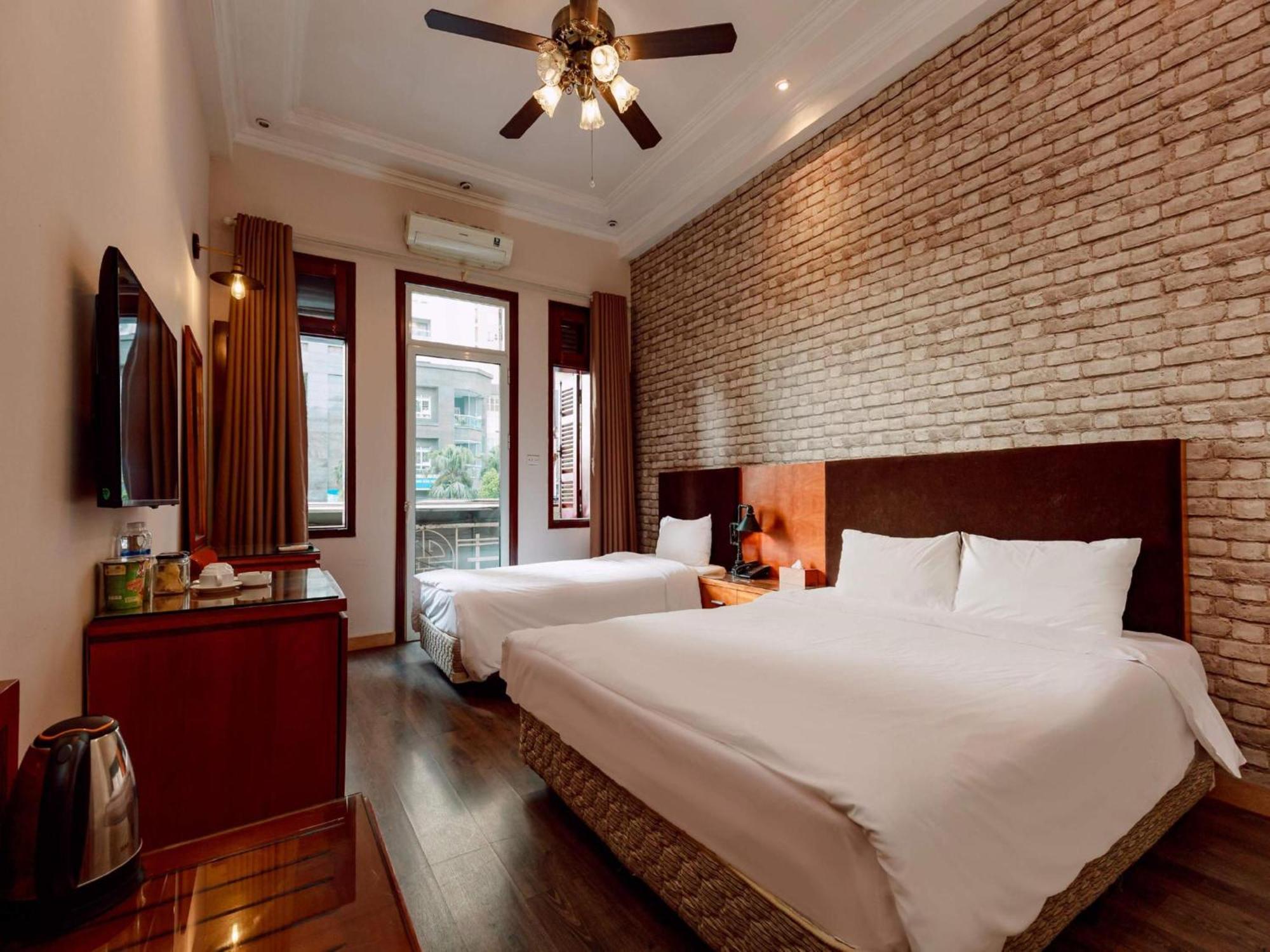 Super Oyo Capital O 1173 Le Grand - The Ruby 3* Hanoi