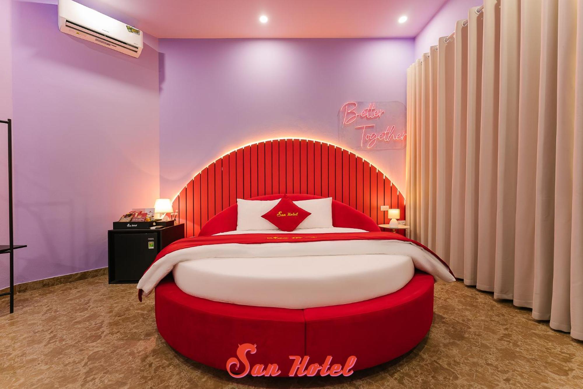Love hotel San Hanoi