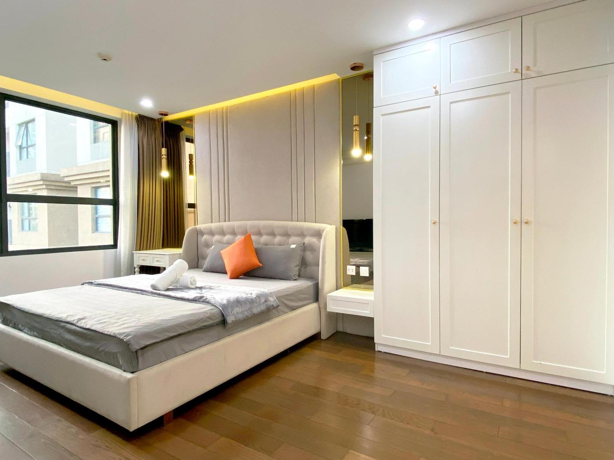 Qmp - Vinhomes D'capitale Tran Duy Hung *