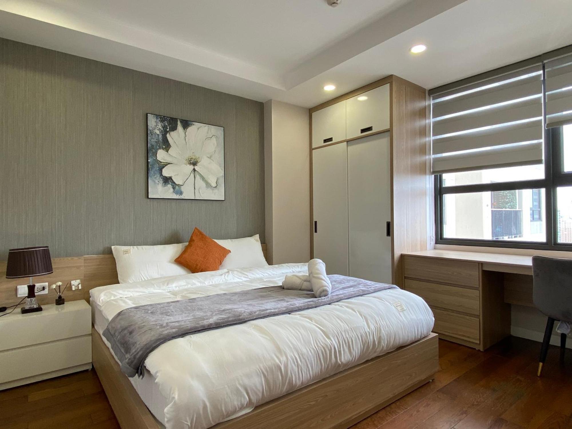 Qmp - Vinhomes D'capitale Tran Duy Hung *