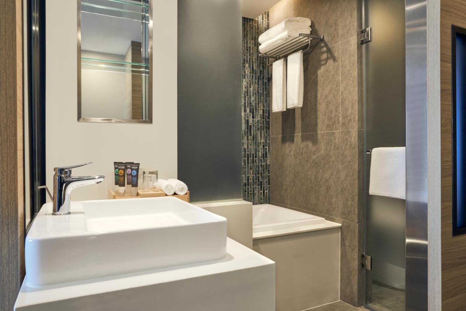 Novotel Thai Ha Hanoi