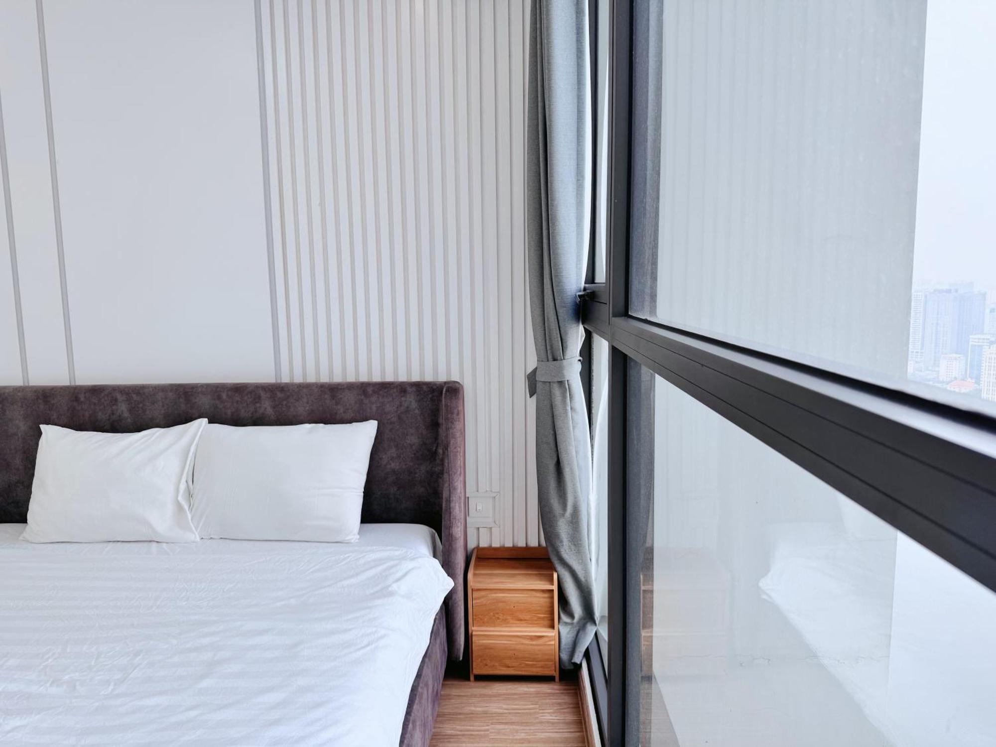 Apartment Vinhomes Sky - Feria Homes