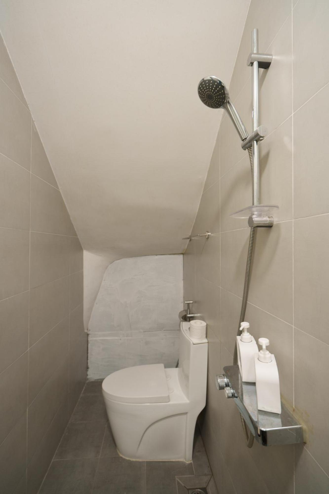 Of Serenity - 3 Bedroom & 3 Baths - 1' To Hoan Kiem & Old Quarter Apartment *