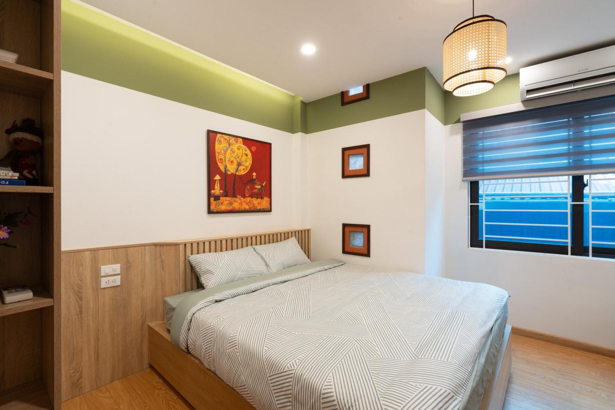 Apartment Of Serenity - 3 Bedroom & 3 Baths - 1' To Hoan Kiem & Old Quarter *