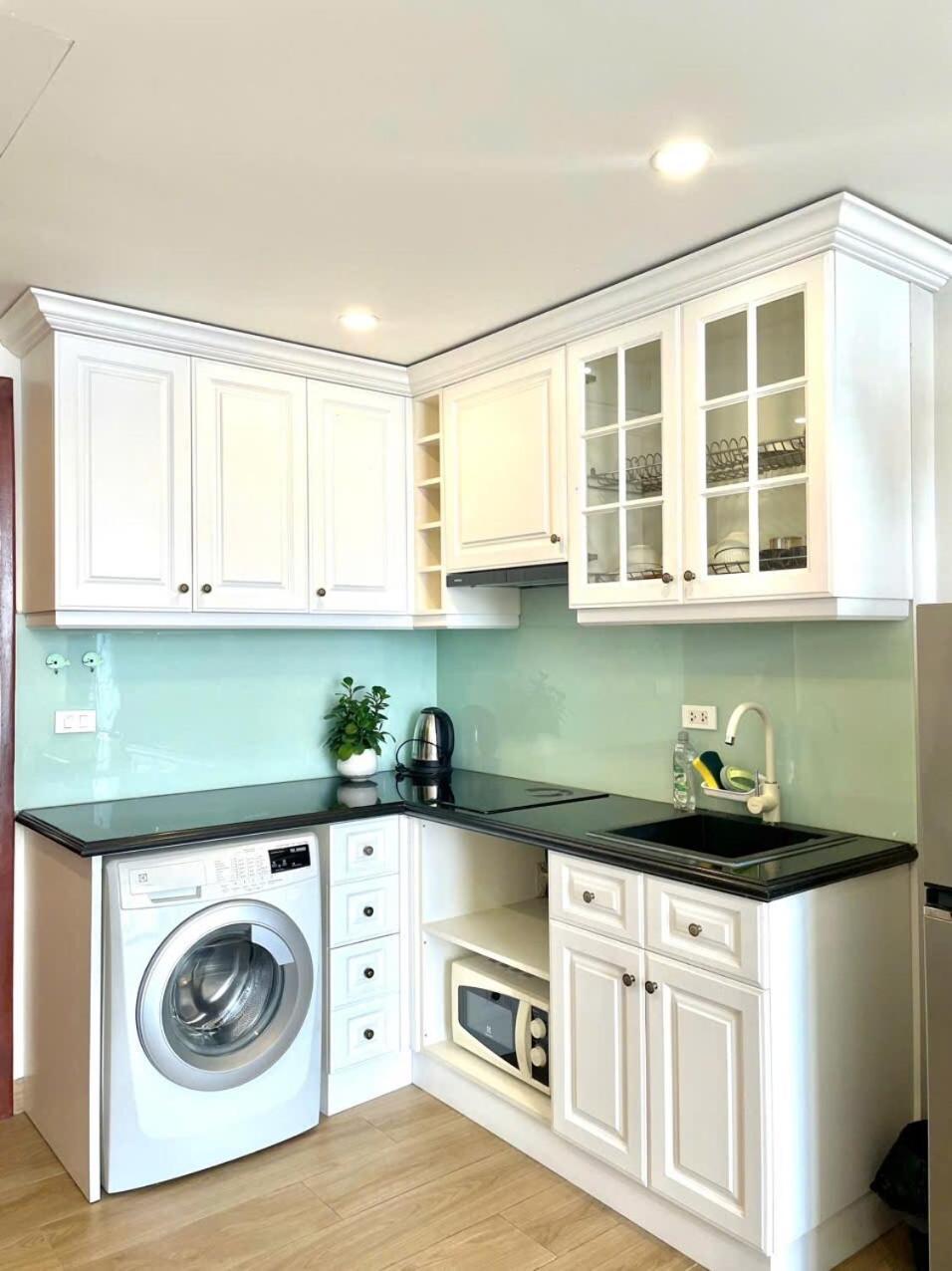 West Kemhome - The View Apartment