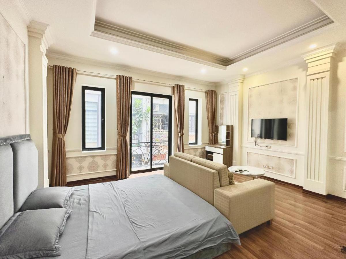 Luli - 40m Newly Built House, Luxury Location, Quiet Place * Hanoi