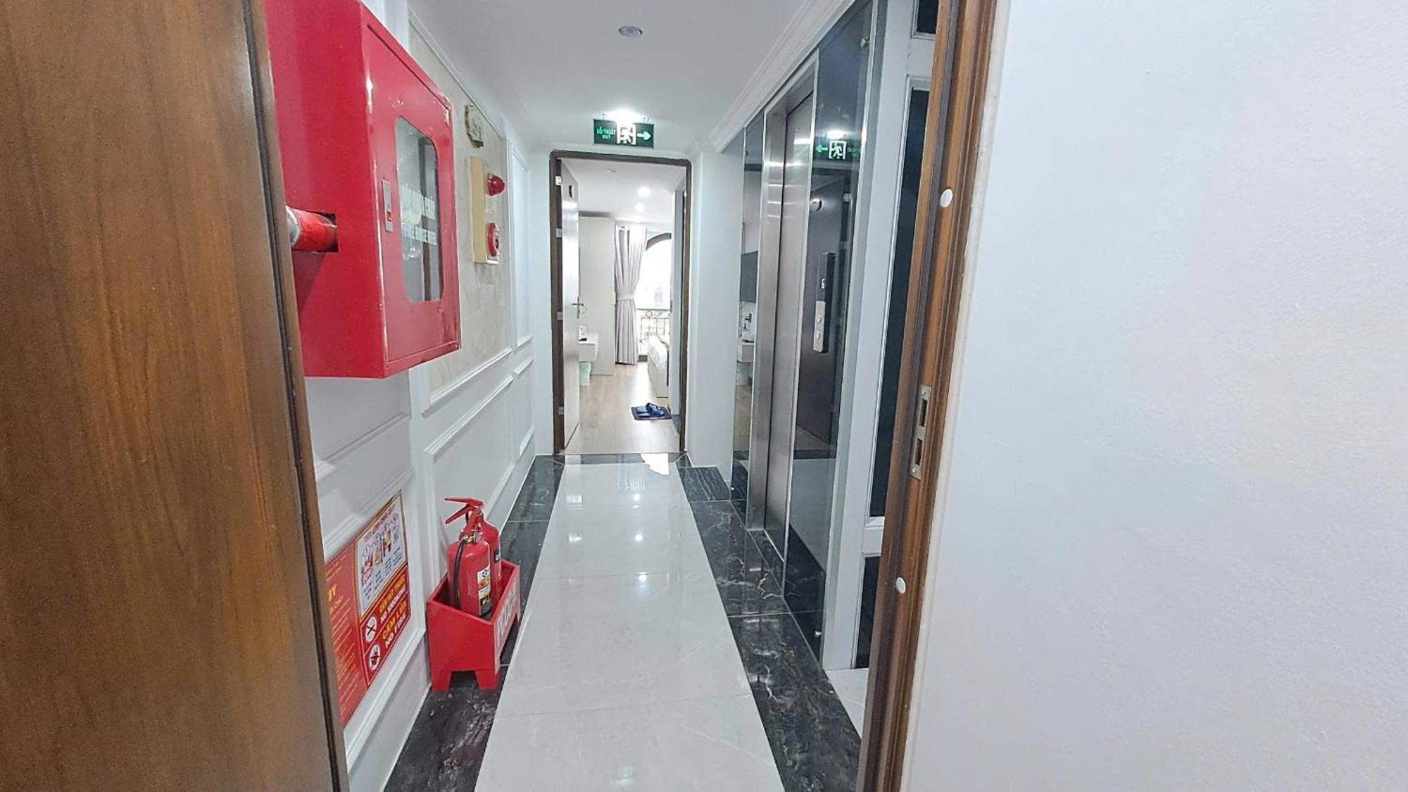 Hotel Luxury Airport