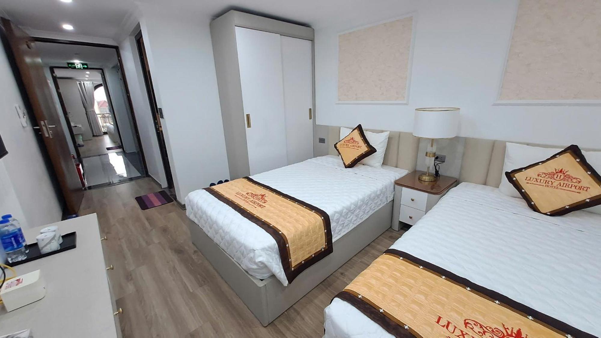 Luxury Airport Hotel 3*