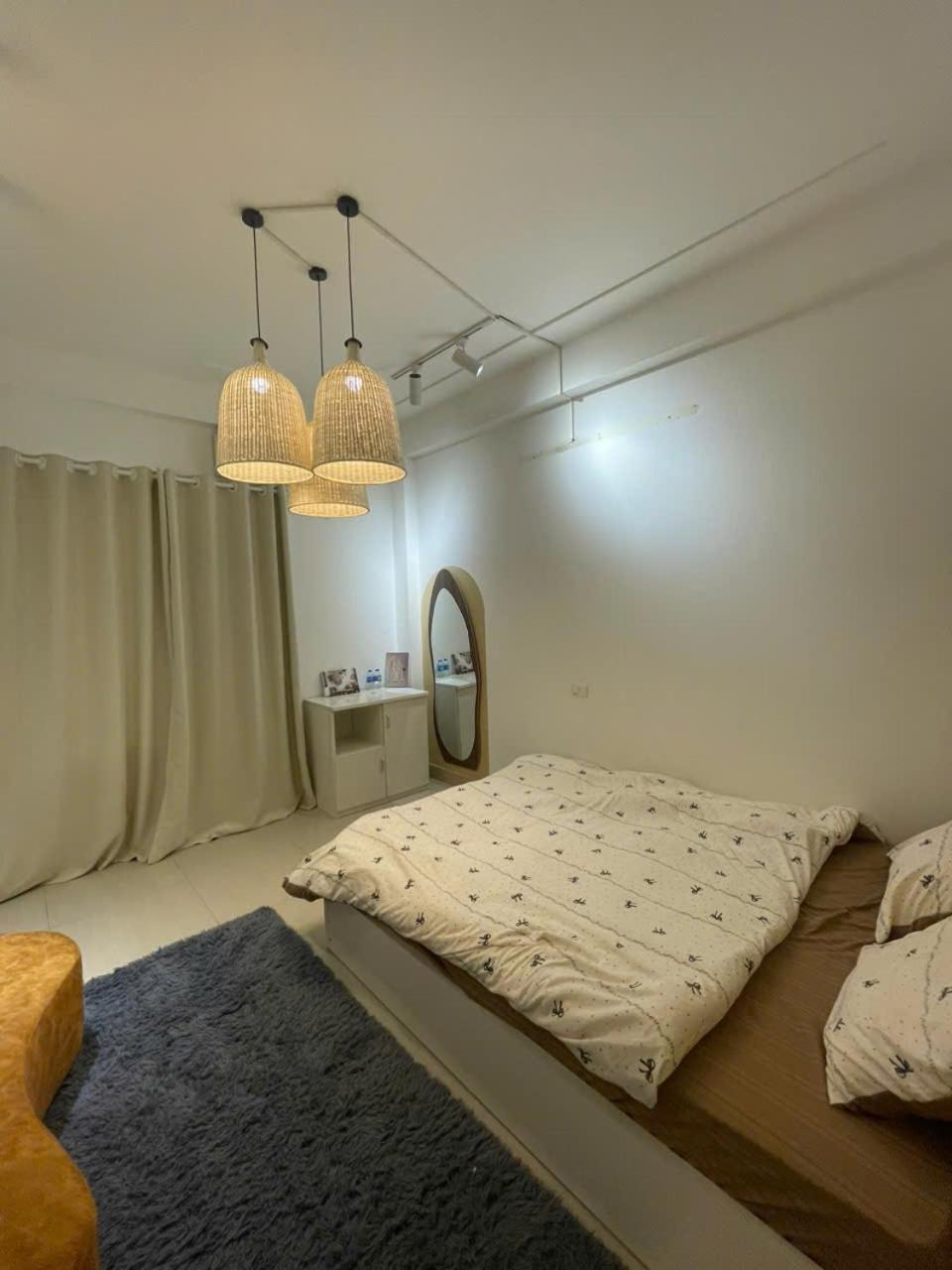 Luxe Paradise 21 Nguyen Troi Apartment Hanoi
