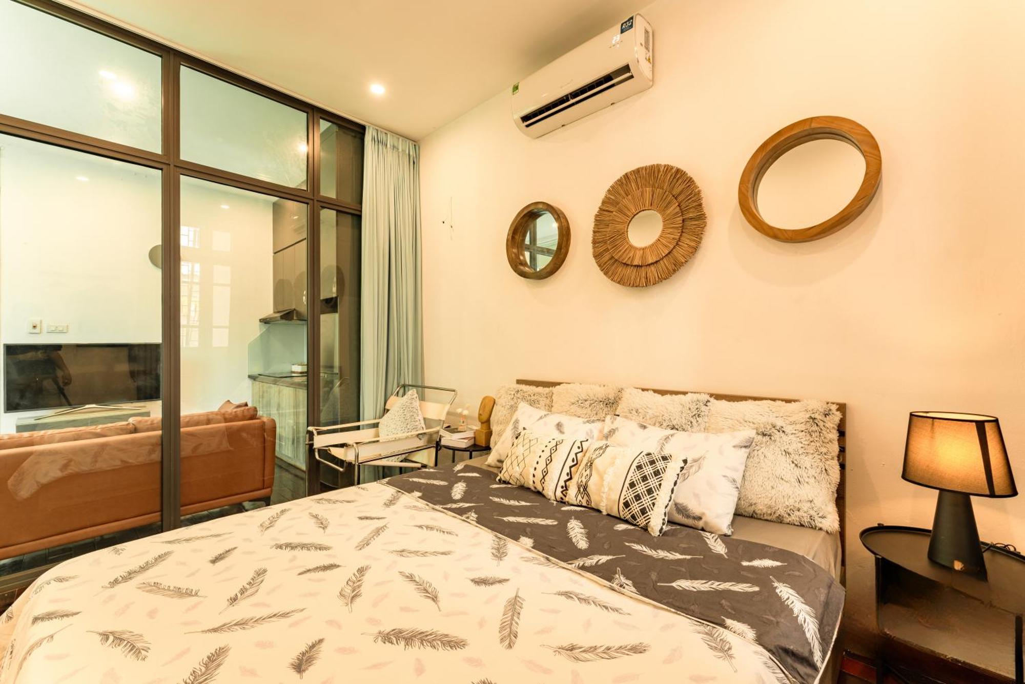 Peaceful Corner 42 *
