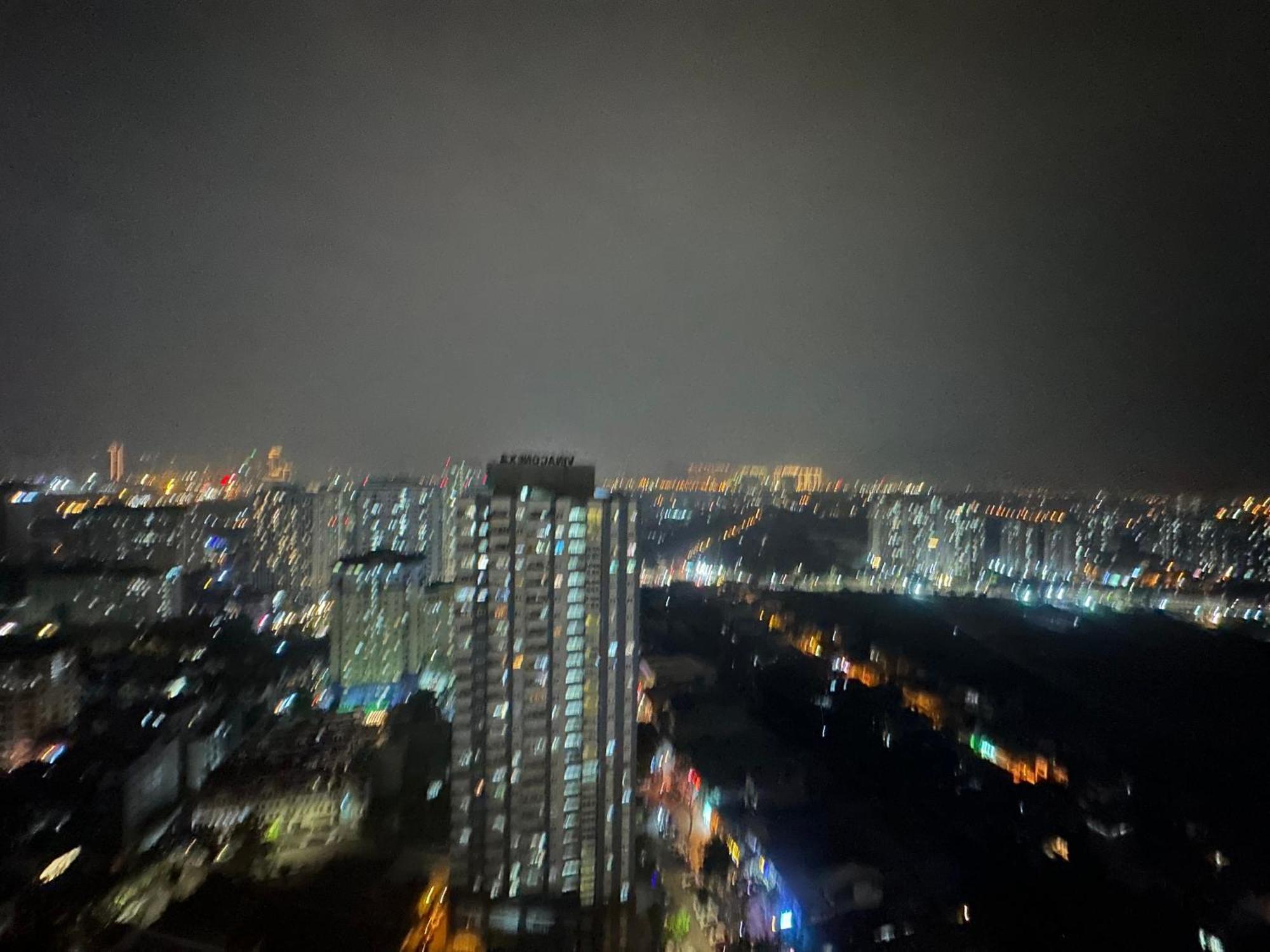 Chez Lealyly Apartment Hanoi