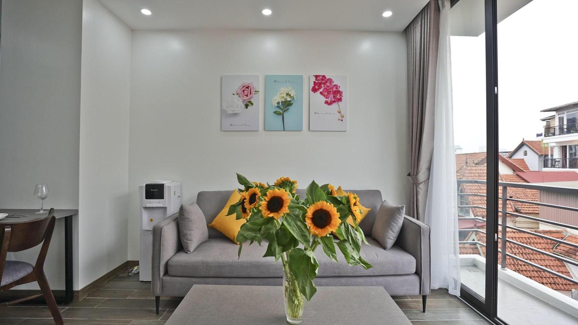 Apartment 10 - Comfortable For Expart