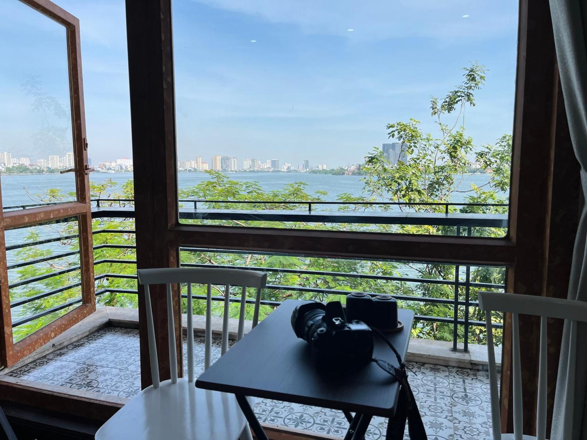 Apartamento Ban Cong View Ho Hanói