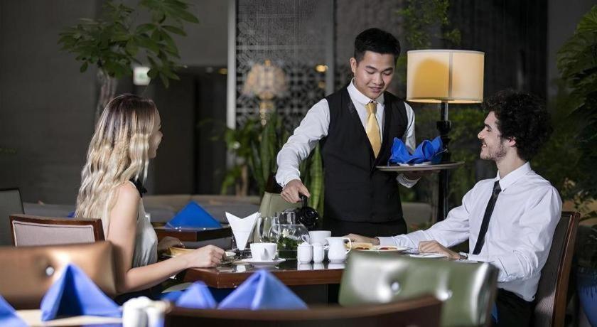 Calidas Landmark72 Royal Hotel Hanoi