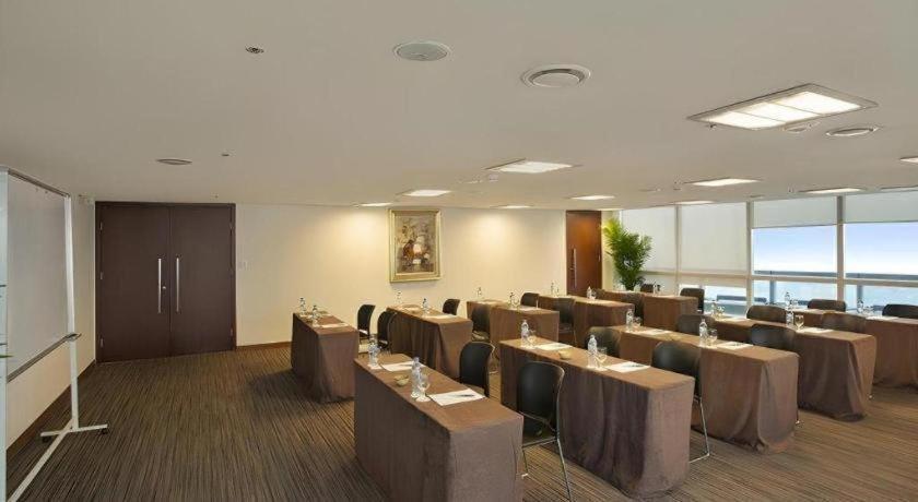 Calidas Landmark72 Royal 5* Hanoi
