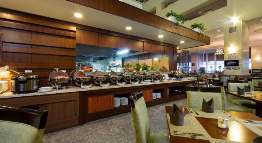 Calidas Landmark72 Royal Hotel Hanoi