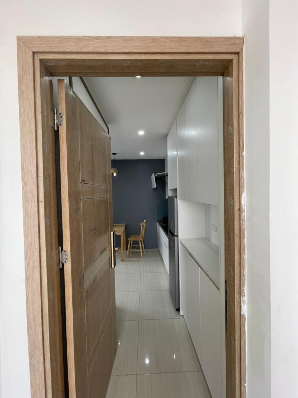 Vm 27,29 Vong Thi,the Lakeview - West * Hanoi