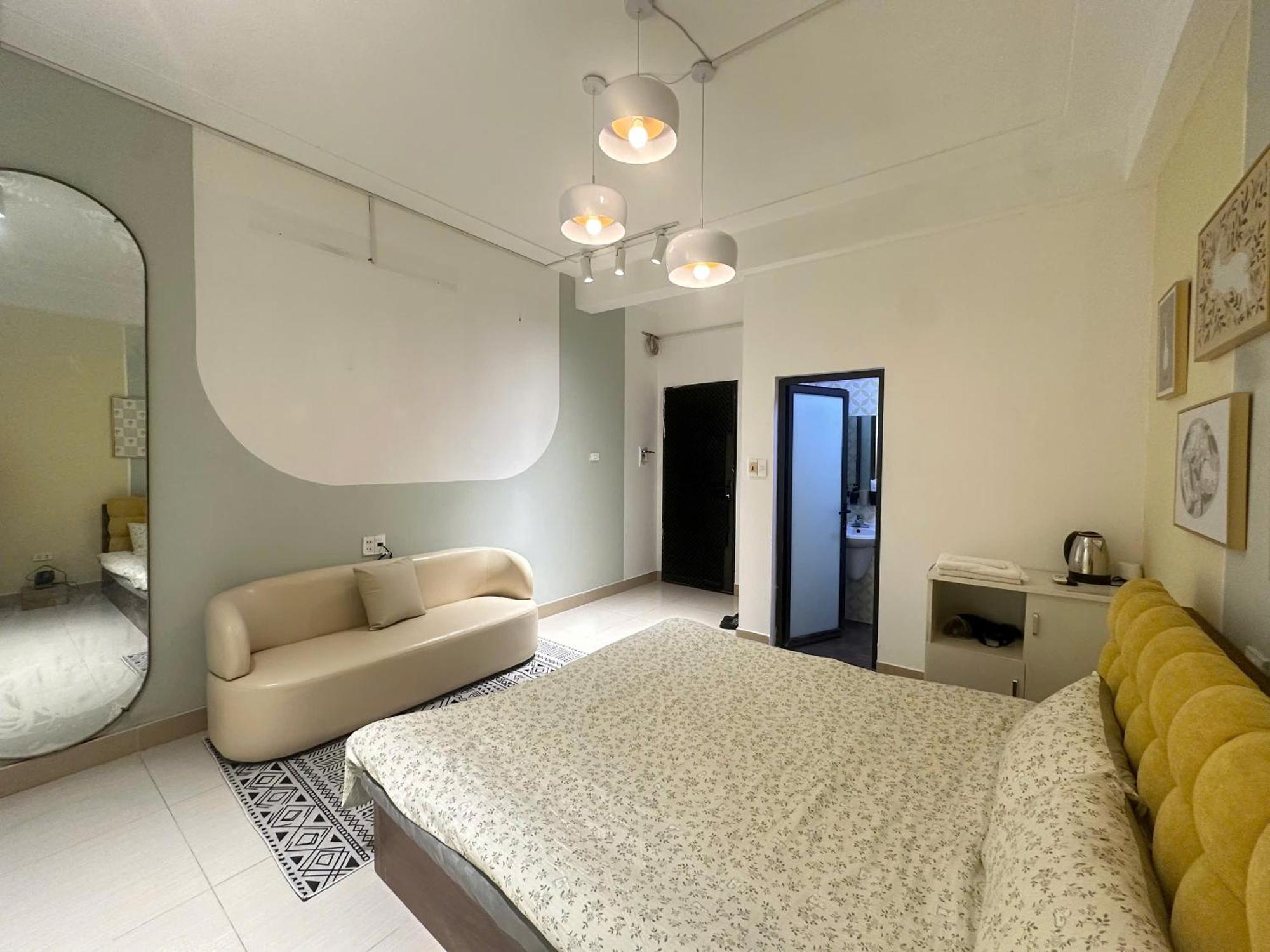 Luxe Paradise 21 Nguyen Troi Hanoi