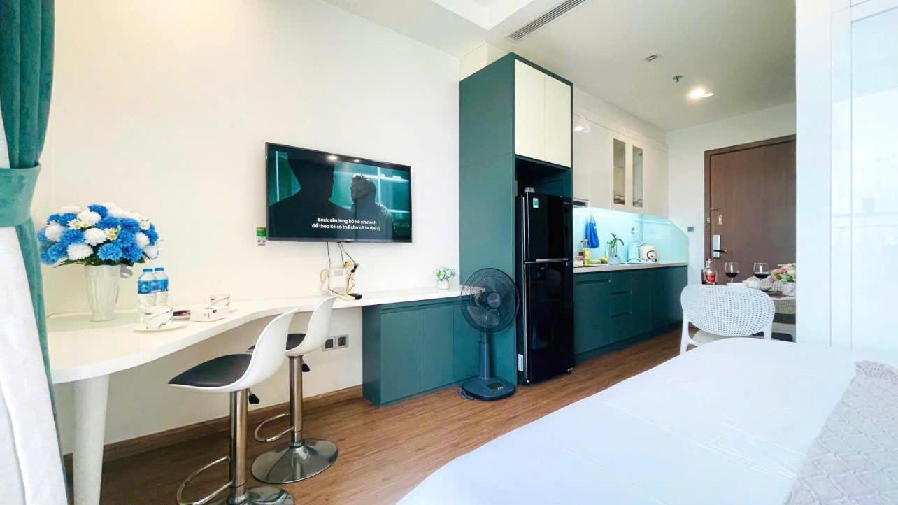 Kim's House - Vinhomes Bay For Rent * Hanoi
