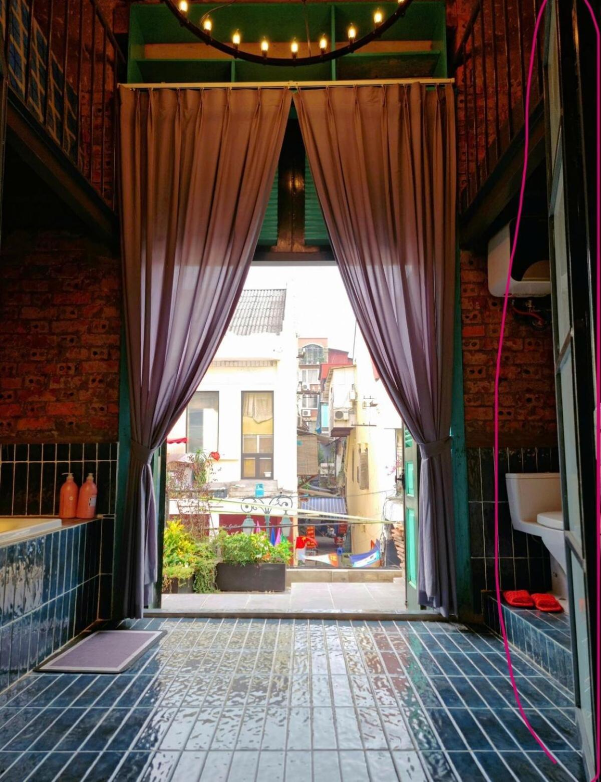 Nha Sach Mao's I Apartment Hanoi