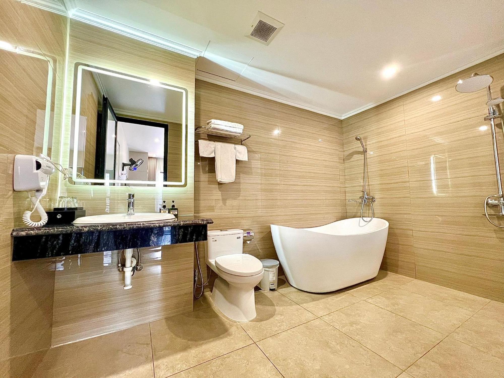 Hotel Grand Dragon Noi Bai
