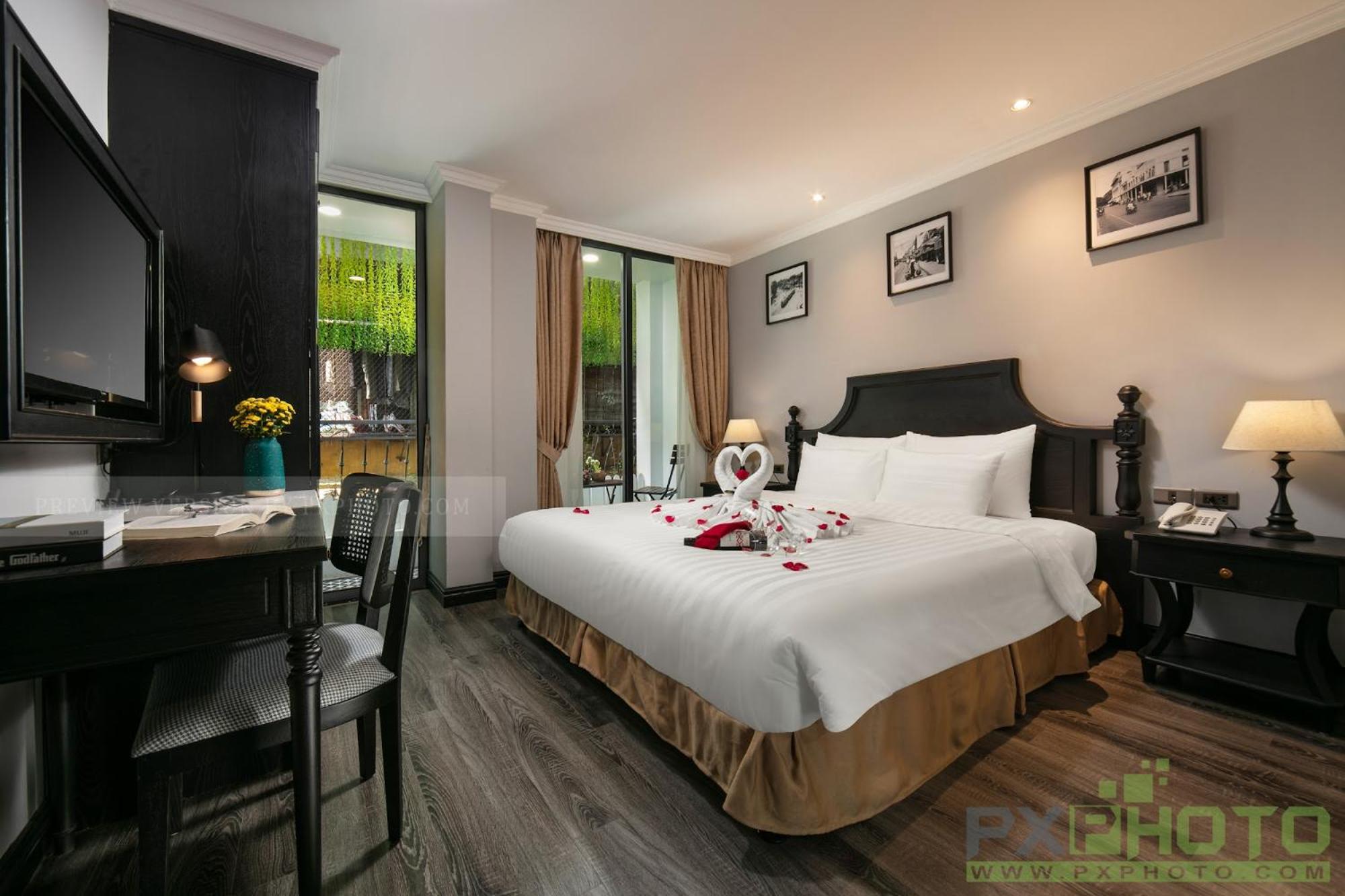 Hotel Paradise Grand