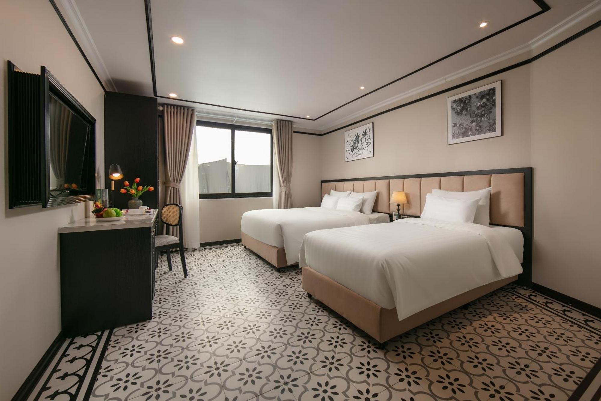 Paradise Grand 4*