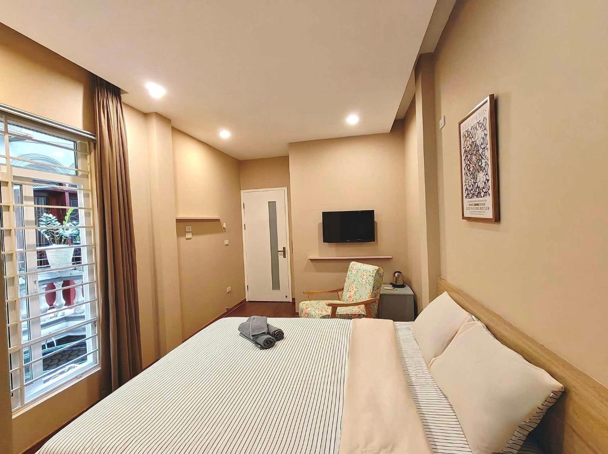 La In Heart Of Hanoi-rooftop Jacuzzi-shuttle Included *
