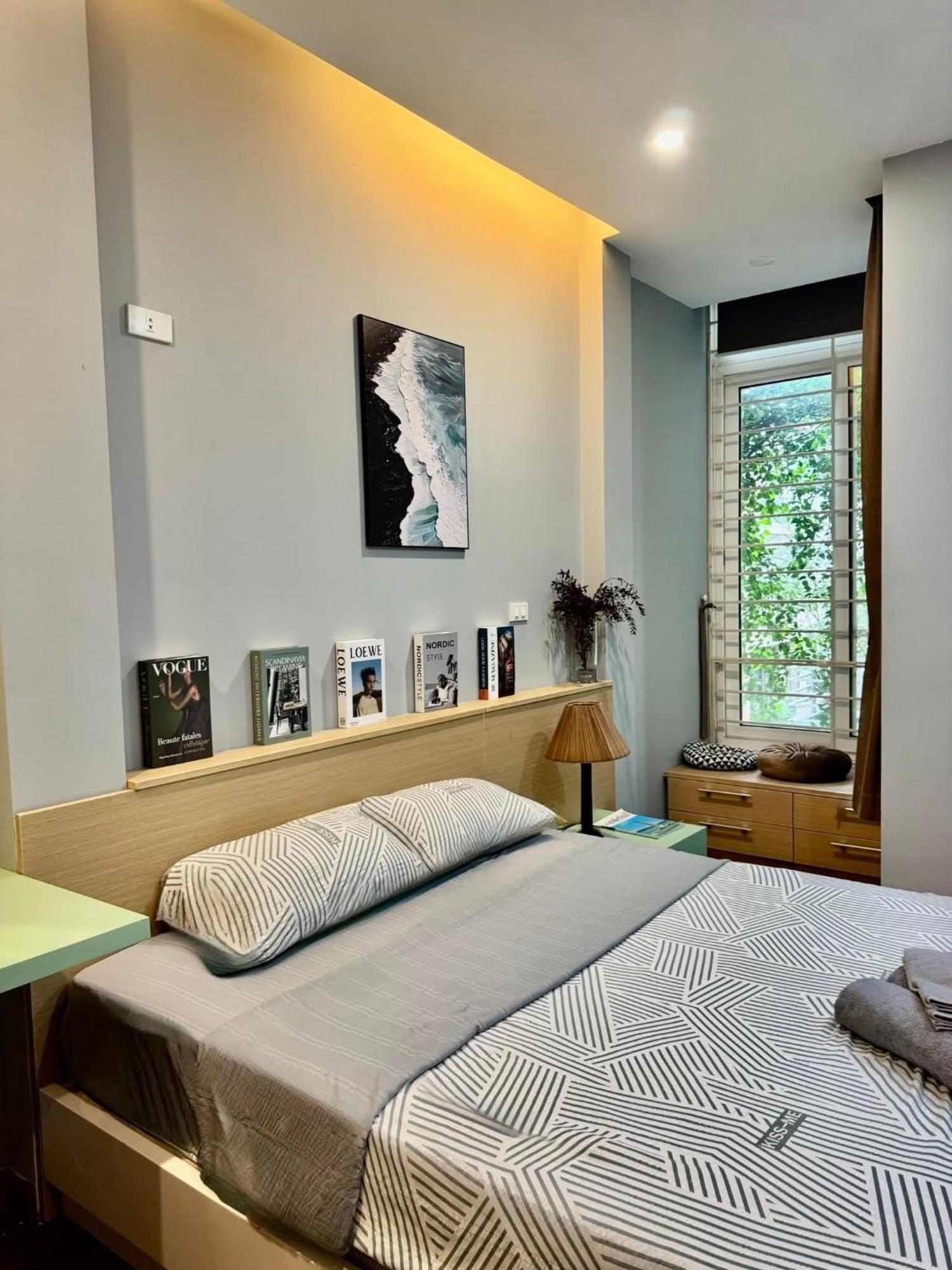 La In Heart Of Hanoi-rooftop Jacuzzi-shuttle Included Apartment *